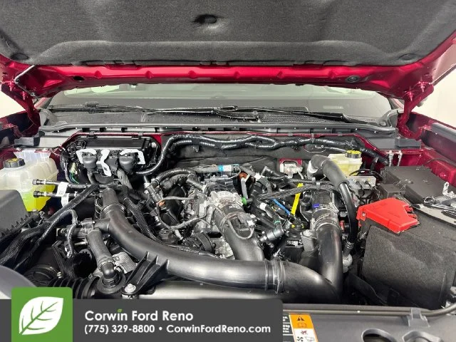 New 2026 Ruby Red Metallic Tinted Clearcoat Ford Lariat image 31
