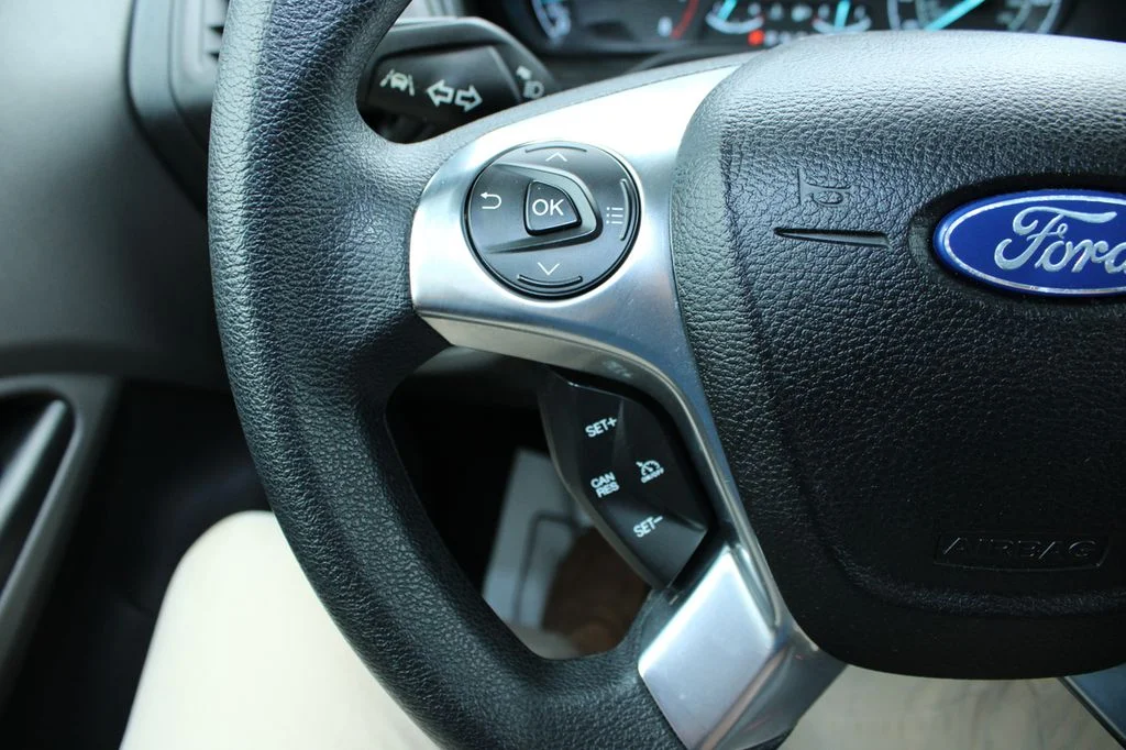 Used 2022 Black Metallic Ford XLT image 30