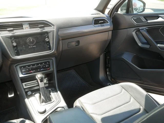 Used 2023 Gray Volkswagen 2.0T SEL R-Line image 22