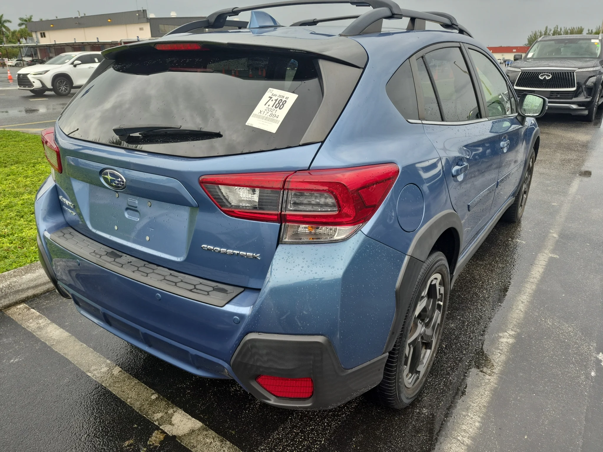 Used 2021 Horizon Blue Pearl Subaru Limited image 2