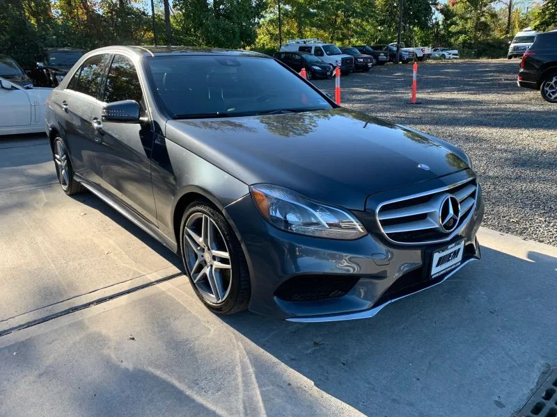 Used 2014 Gray Mercedes-Benz E 350 4MATIC® Sedan 4D image 16