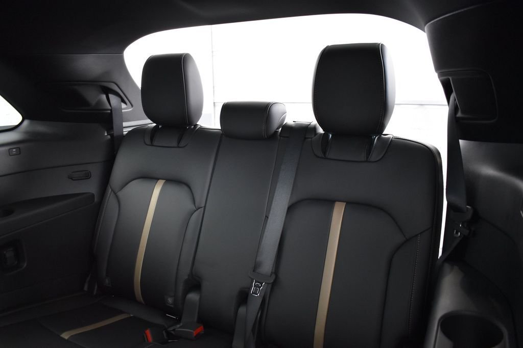 New 2026 Platinum Quartz Metallic Mazda 3.3 Turbo S Premium Sport AWD image 26