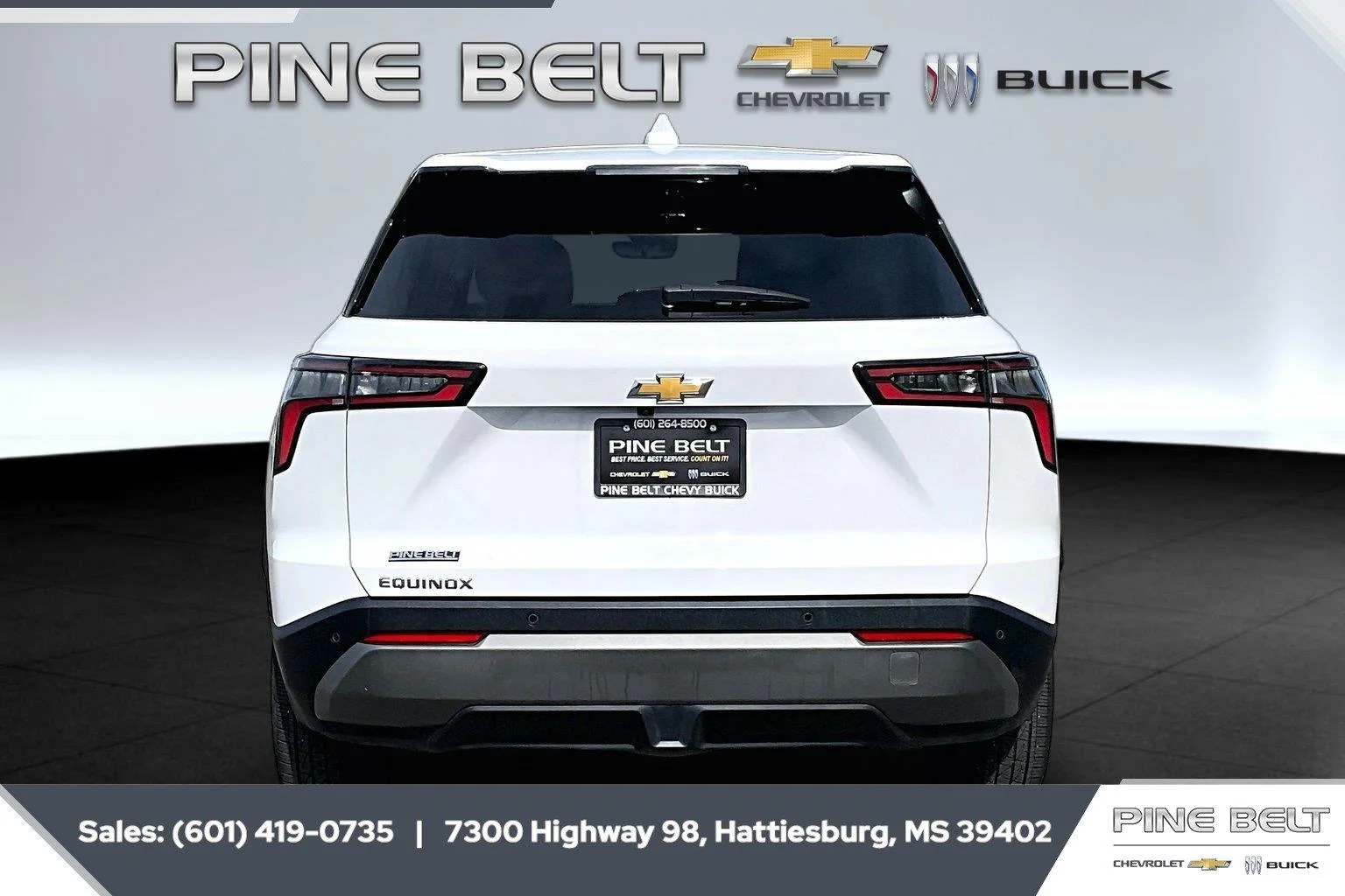 Used 2025 Summit White Chevrolet LT image 4