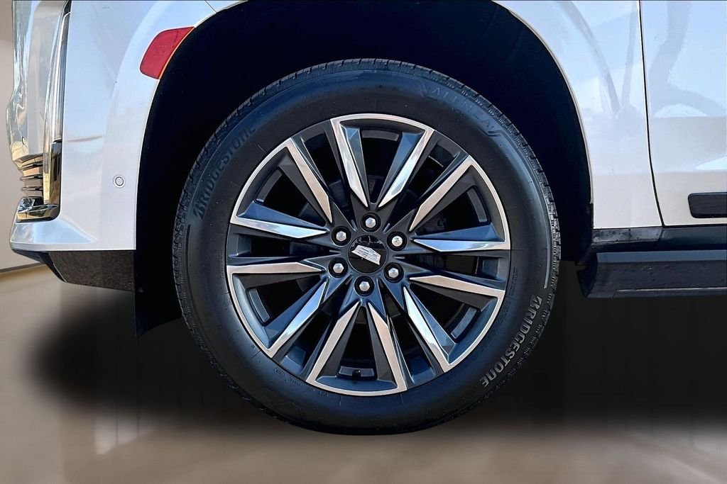 Used 2023 White Cadillac Sport Platinum image 8