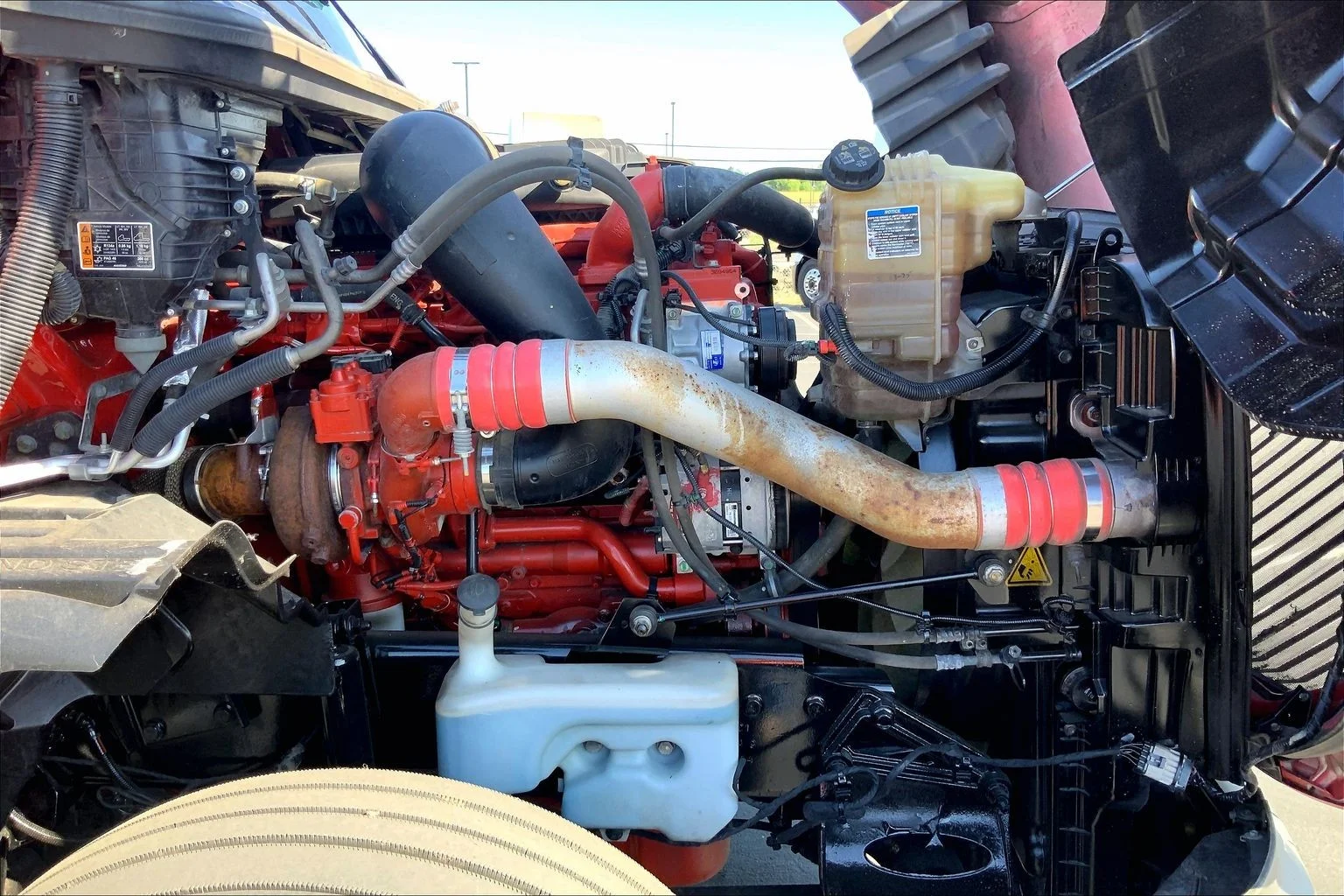 Used 2023 Red International  image 31