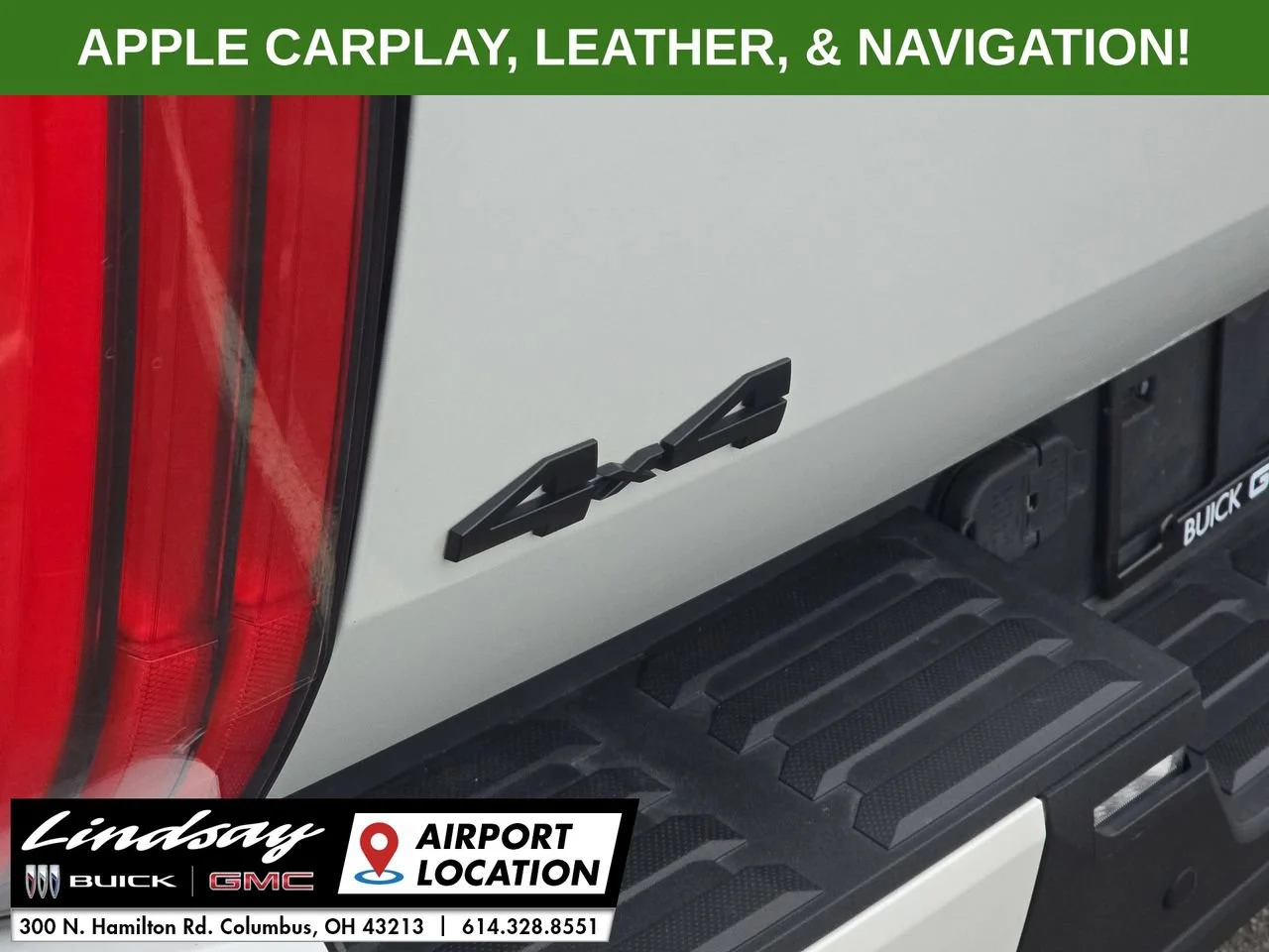 Used 2023 Off-white Toyota Platinum image 33