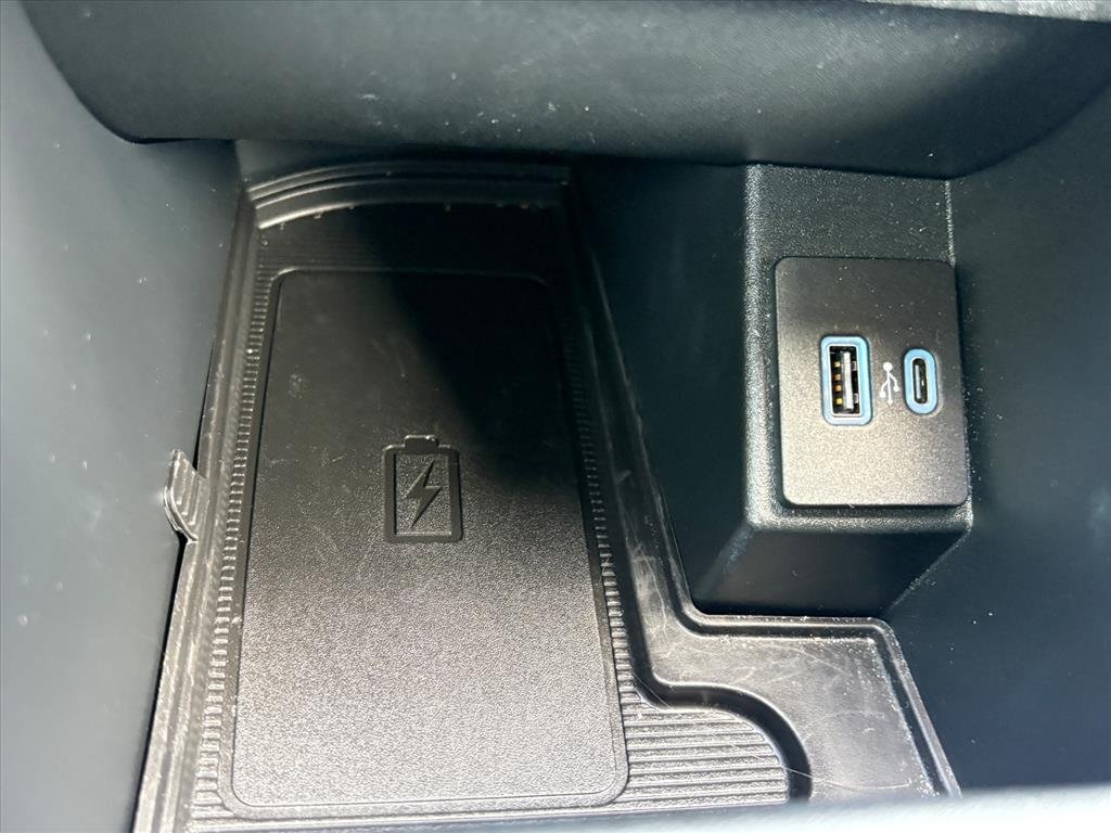 2024 Ford Edge Titanium - Photo 14