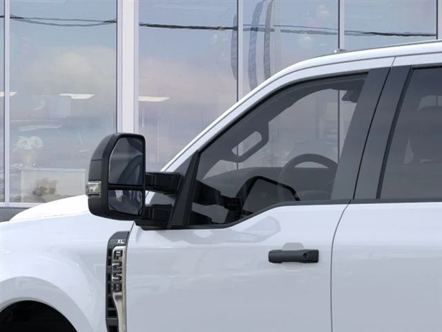 New 2026 Oxford White Ford XL image 42