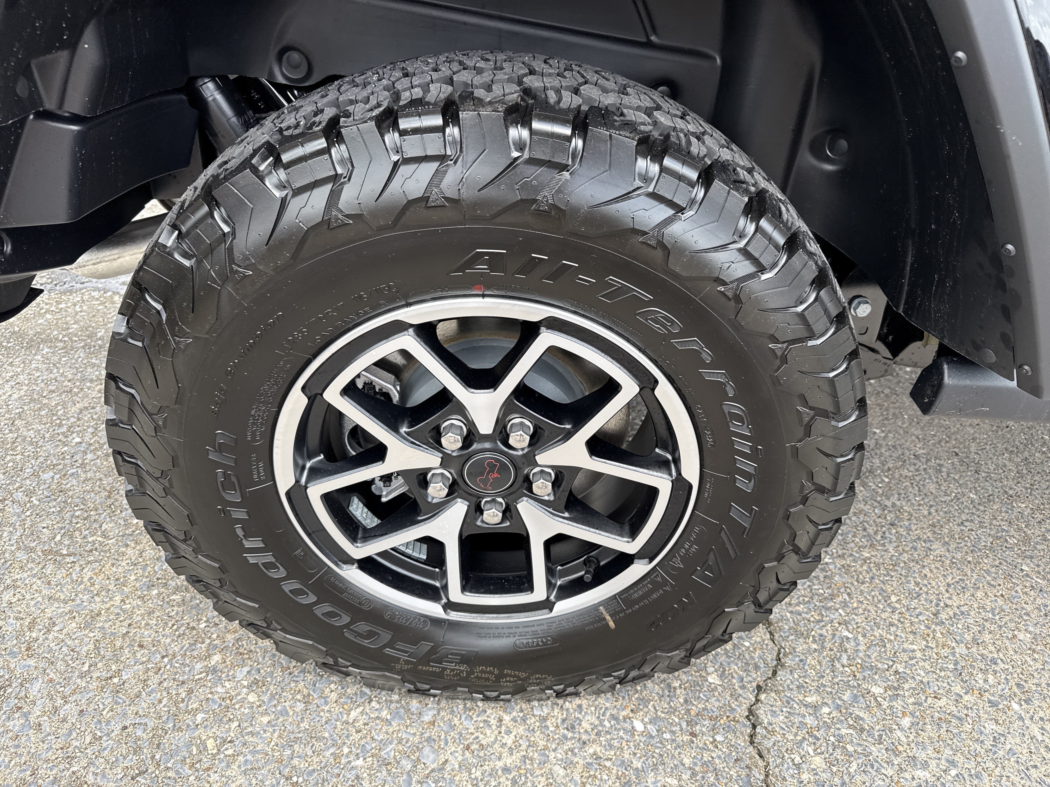 New 2026 Black Clearcoat Jeep Rubicon image 17