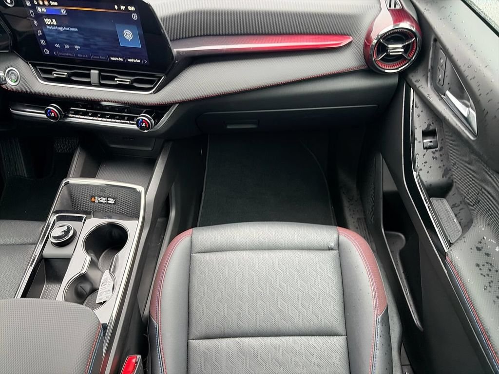 Used 2025 Gray Chevrolet RS image 13