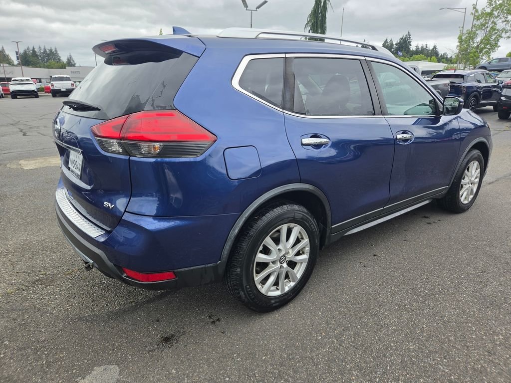 Used 2017 Blue Nissan SV image 6