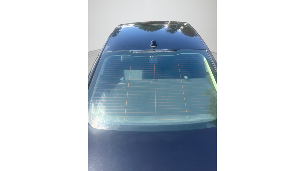 Used 2019 Black Ford SE image 18