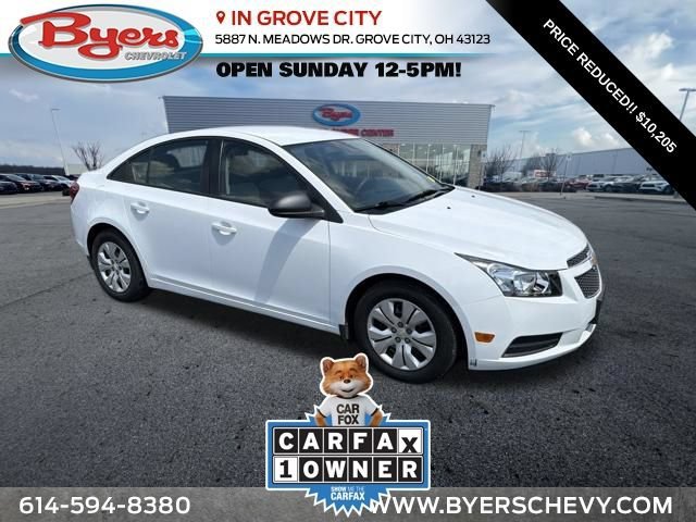 2013 Chevrolet Cruze LS Auto's photo