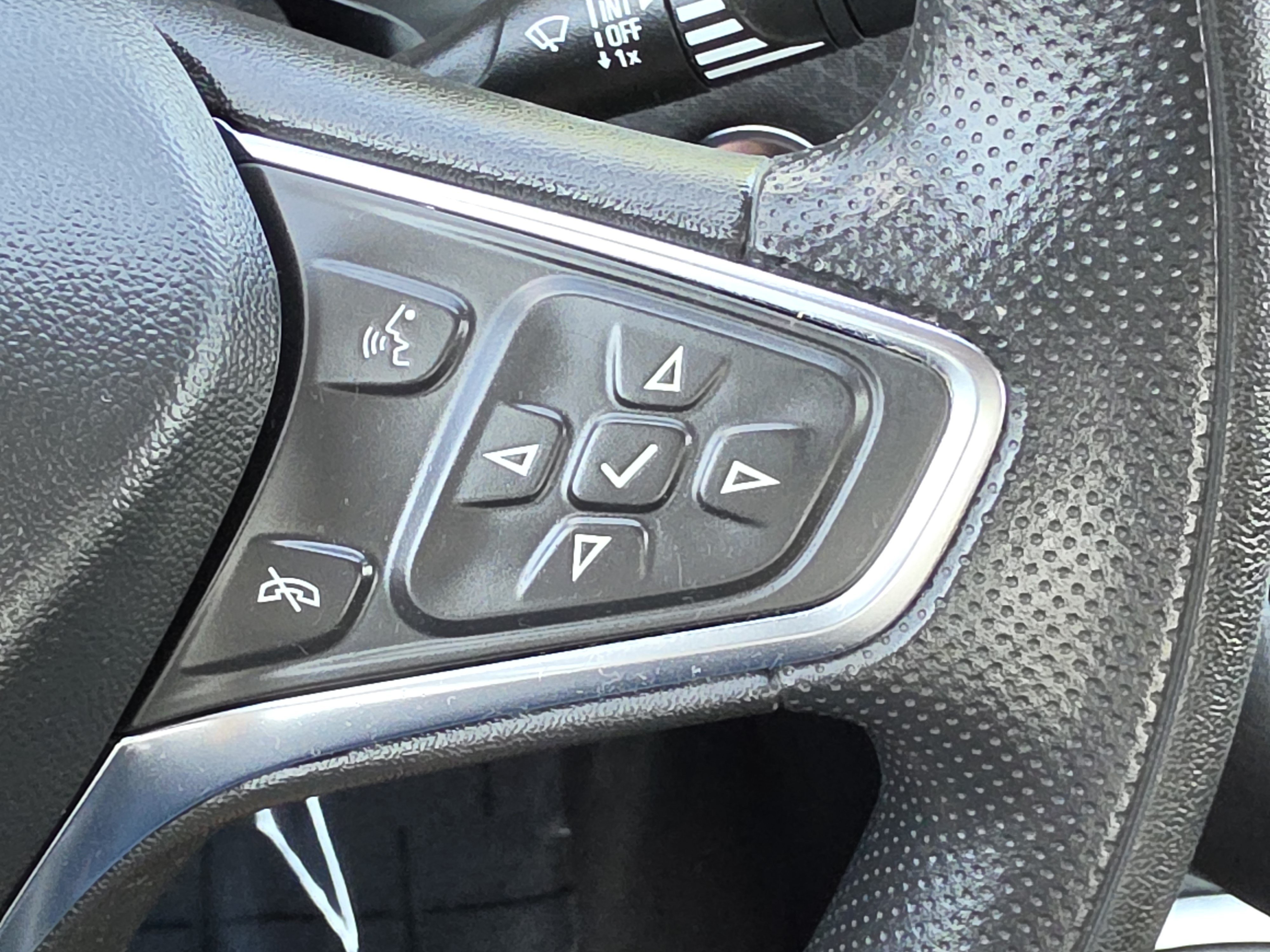Used 2024 Mineral Gray Metallic Chevrolet LT image 17