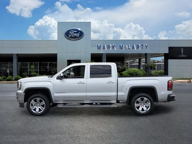 Used 2017 Silver GMC SLT image 2