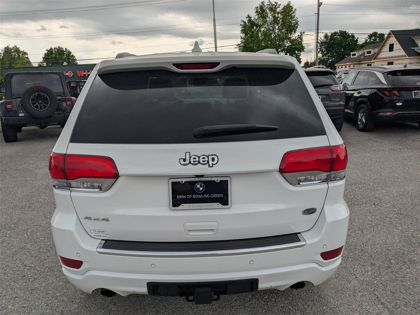 Used 2019 Bright White Clearcoat Jeep Overland image 6