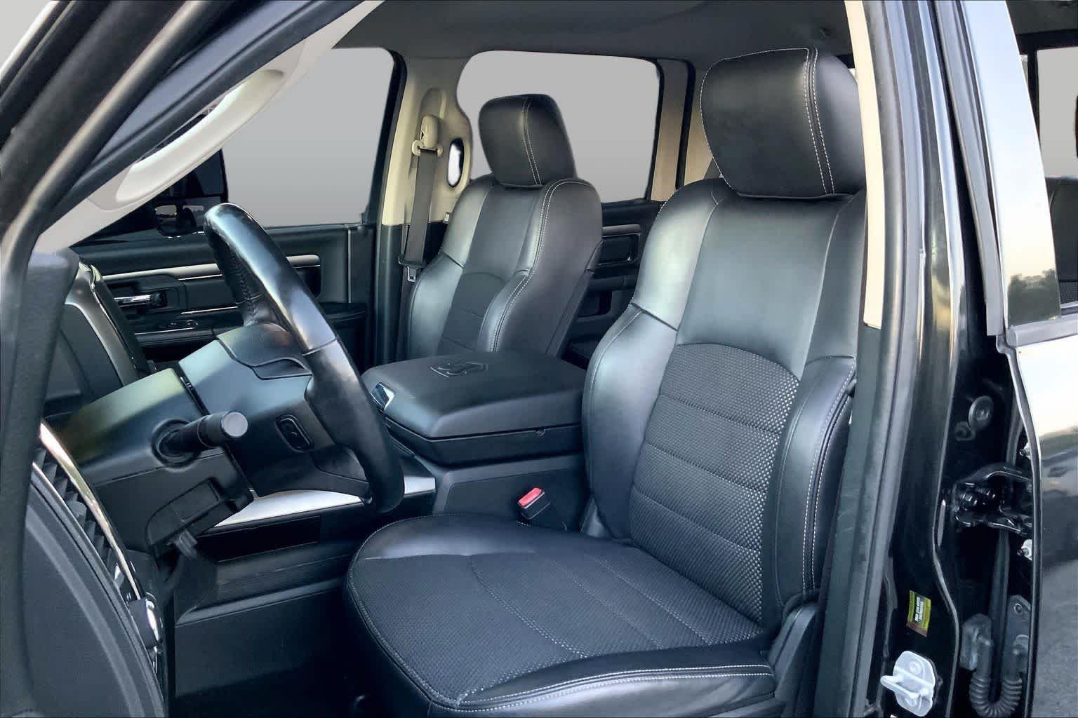 Used 2017 Brilliant Black Crystal Pearlcoat Ram Sport image 7