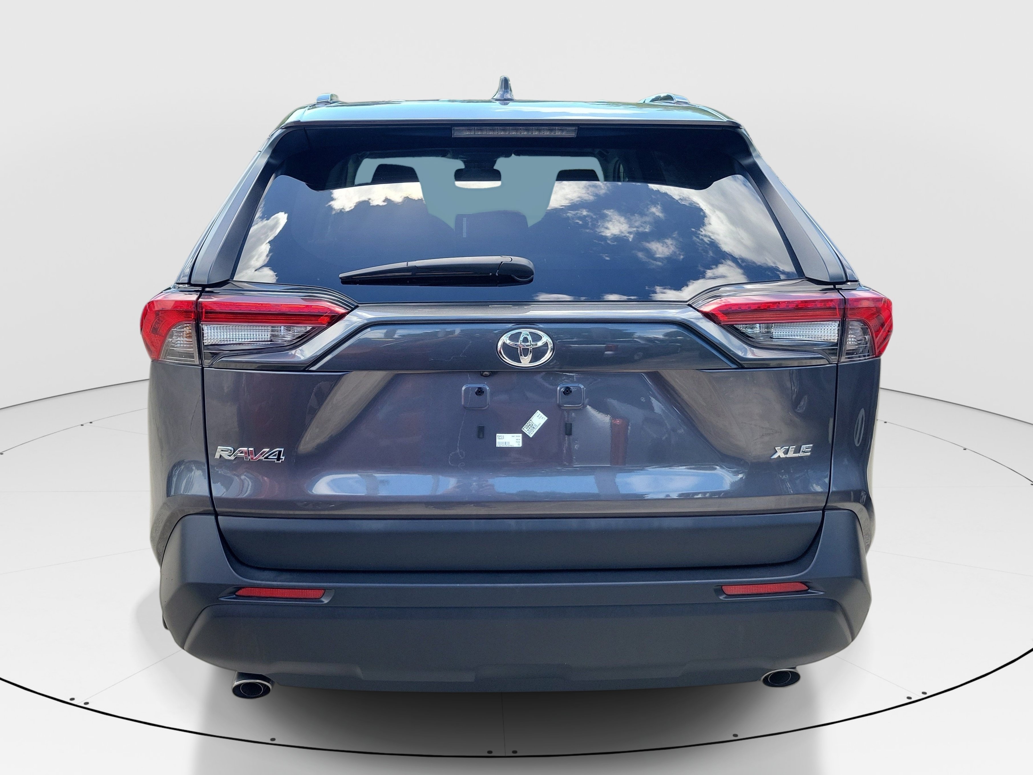 Certified Used 2024 Magnetic Gray Metallic Toyota XLE image 5