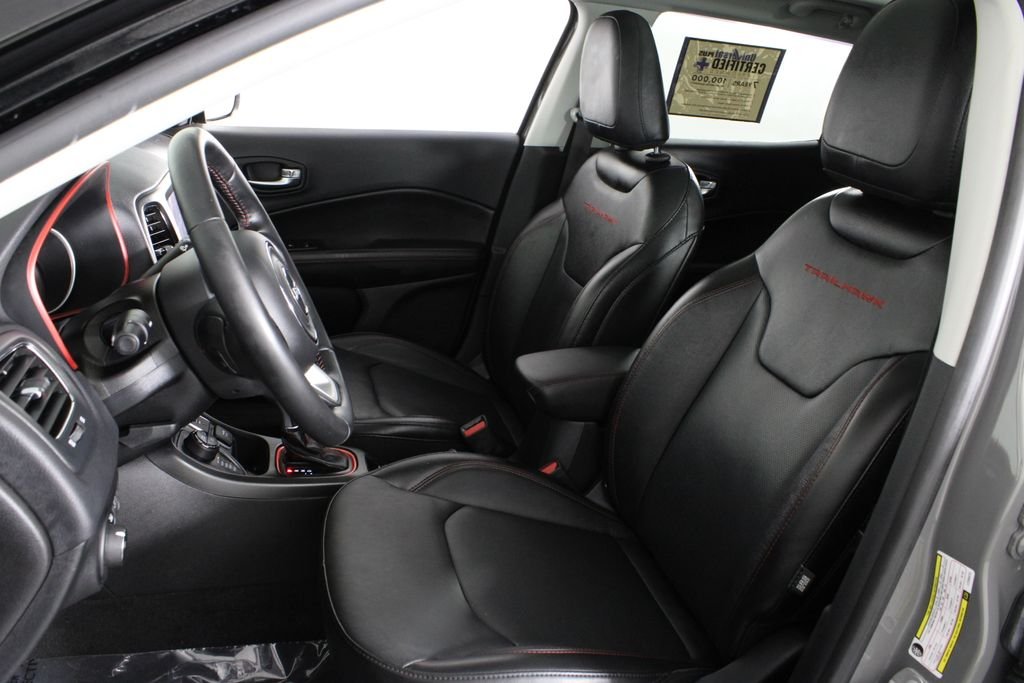 Used 2020 Gray Jeep Trailhawk image 19