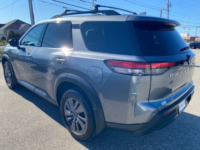 Used 2023 Gray Nissan SV image 32