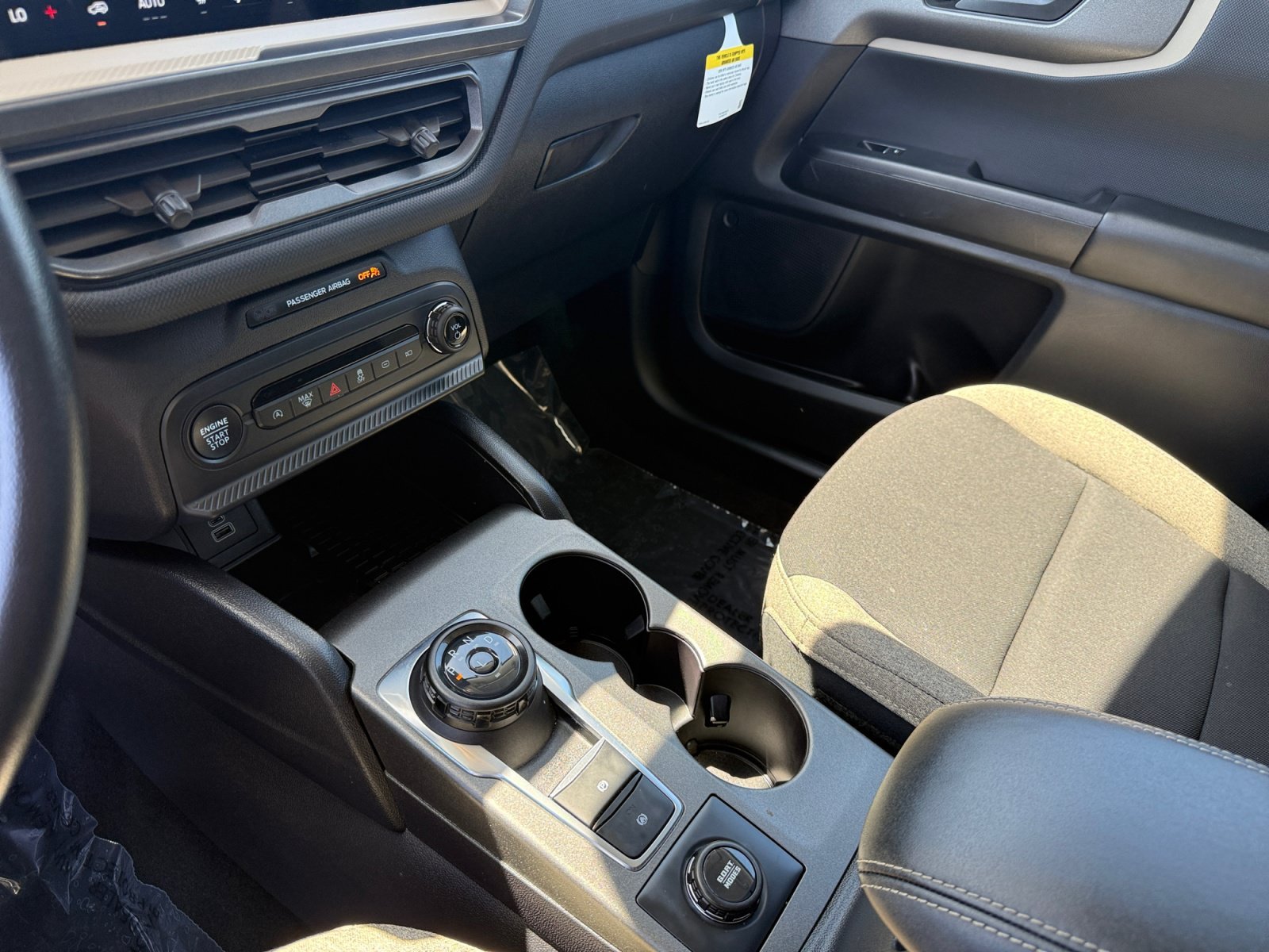 Certified Used 2025 Oxford White Ford Big Bend image 13