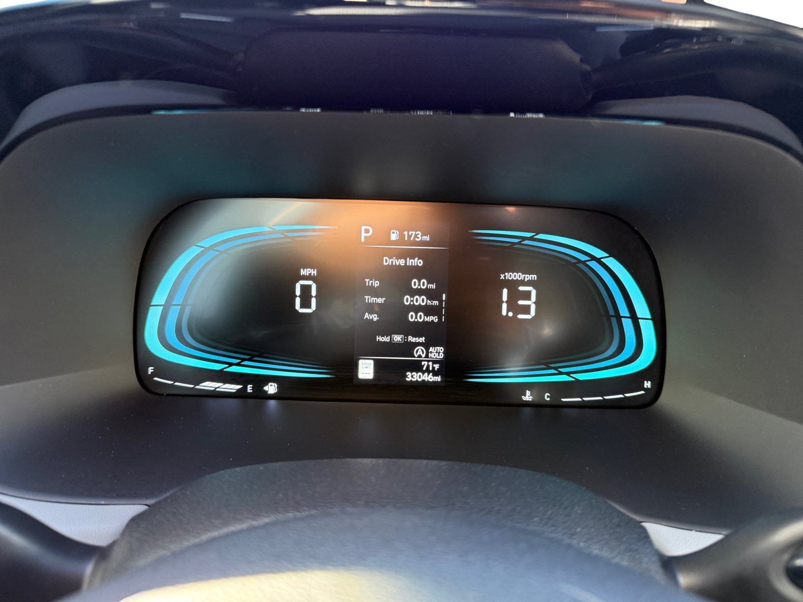 Used 2025 Graphite Hyundai SEL image 11