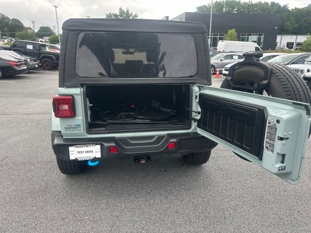 Used 2023  Jeep Sahara 4xe image 22