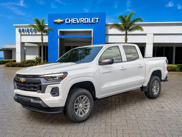 New 2026 Summit White Chevrolet LT image 3