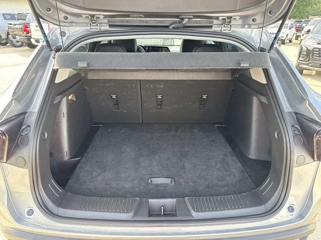 Used 2025 Gray Chevrolet LT image 21