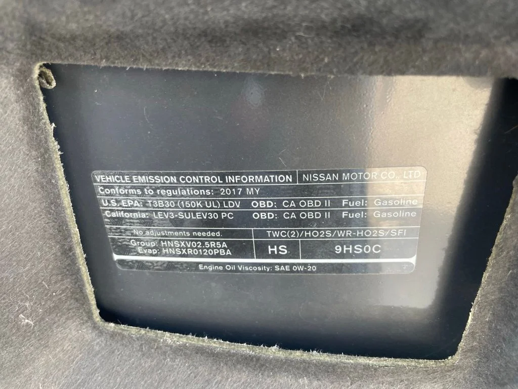 Used 2017 Super Black Clearcoat Nissan 2.5 SV image 37