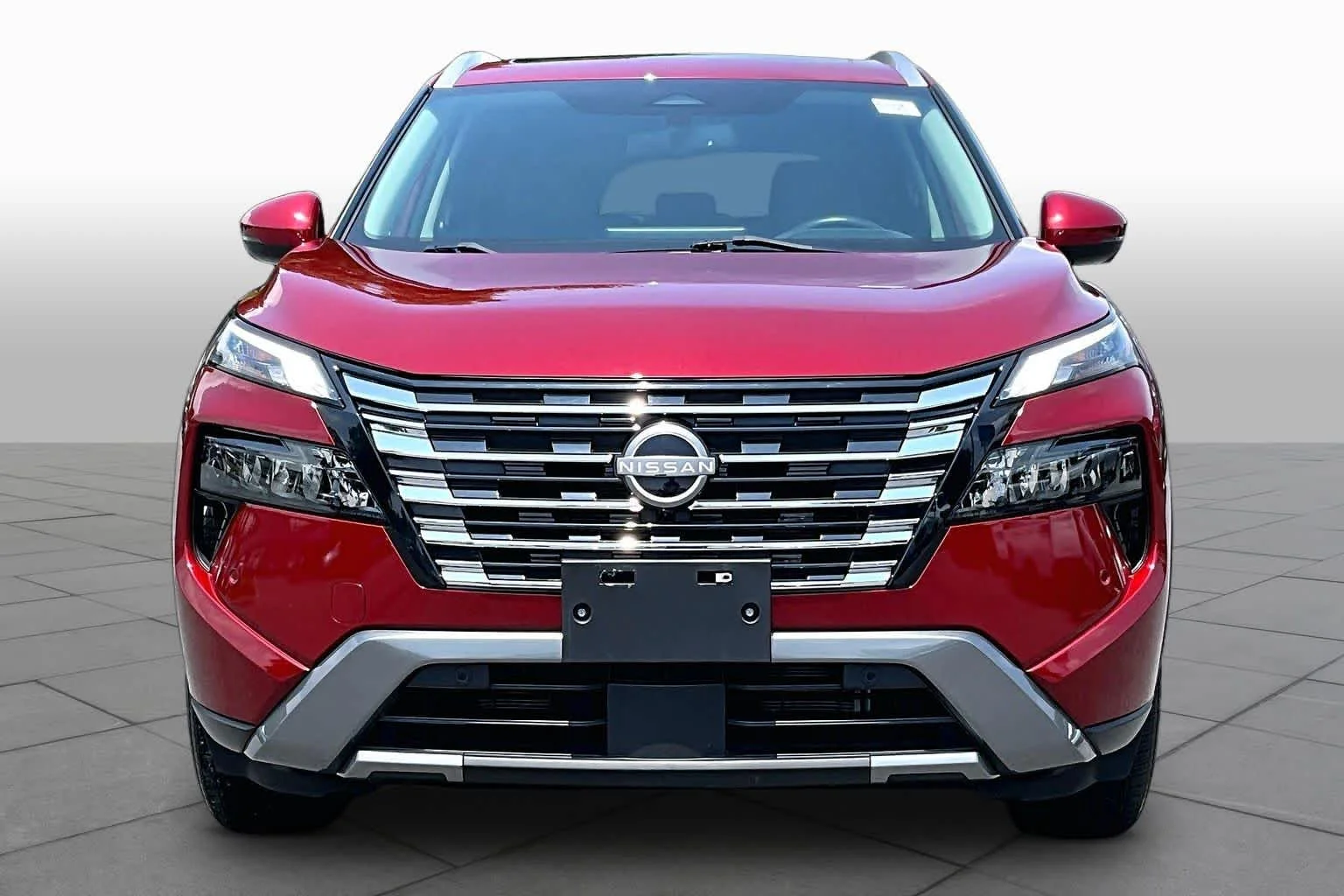 Used 2024 Scarlet Ember Tintcoat Nissan SL image 3