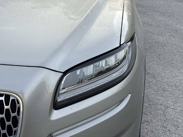 Certified Used 2023 Beige Lincoln Standard image 10