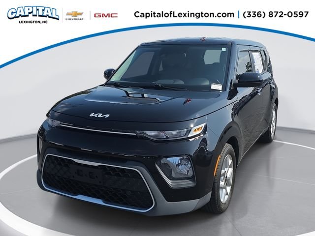 Used 2022 Black Kia LX image 1