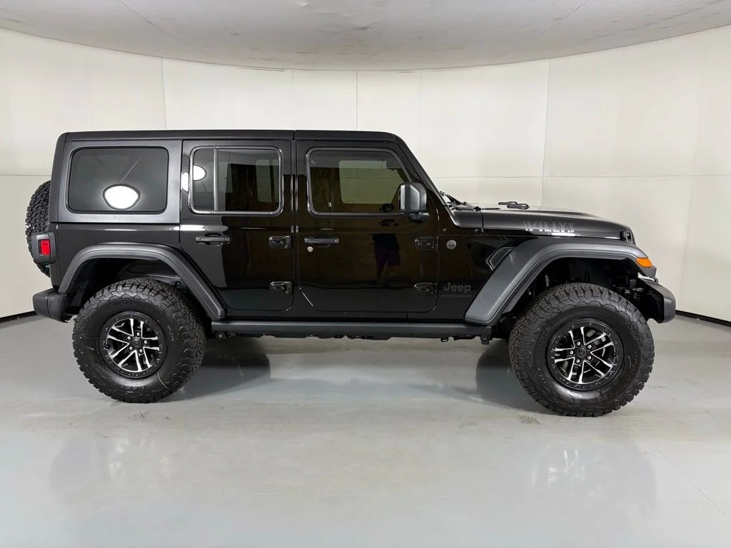 New 2026 Gray Jeep Rubicon image 9