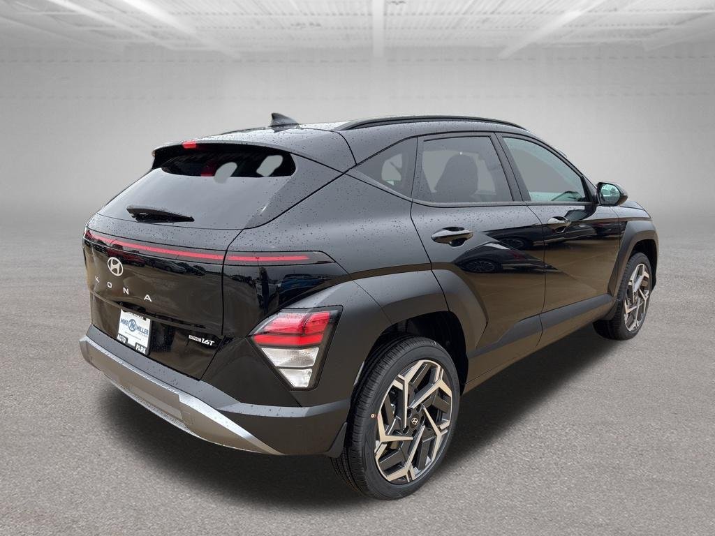 New 2026 Abyss Black Hyundai SEL Premium AWD image 5