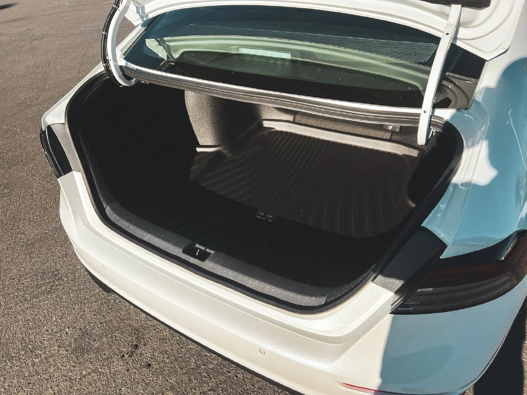 New 2026 White Honda Touring image 31