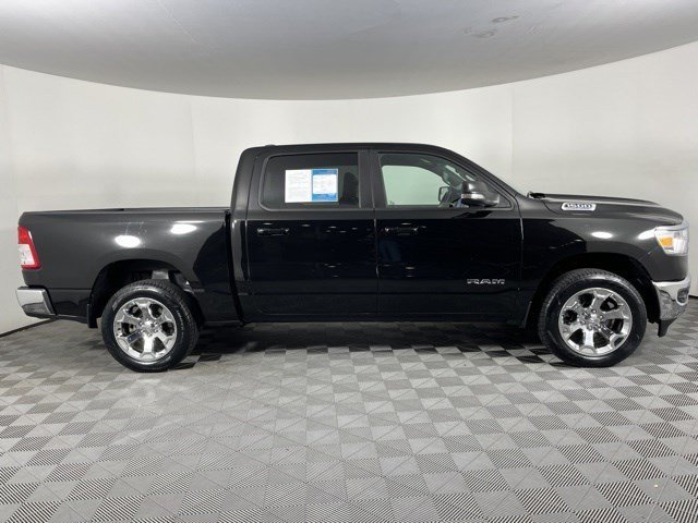 Certified Used 2022 Diamond Black Crystal Pearlcoat Ram Big Horn image 8
