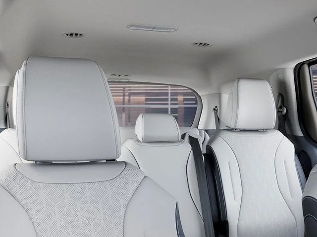 New 2026 White Kia EX image 28