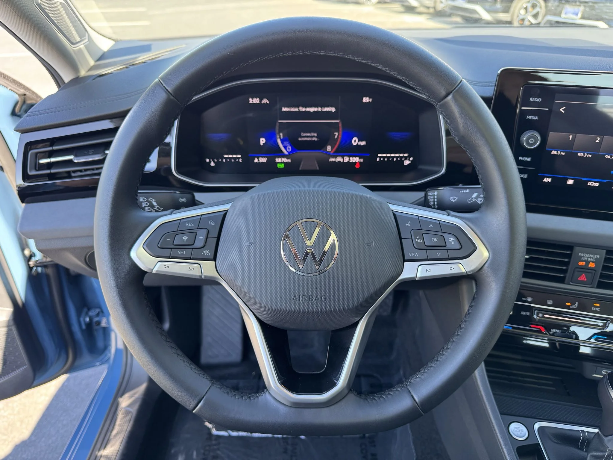 Used 2026 Monterey Blue Pearl Volkswagen SE image 17