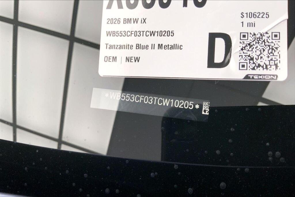 New 2026 Tanzanite Blue II Metallic BMW xDrive60 image 8