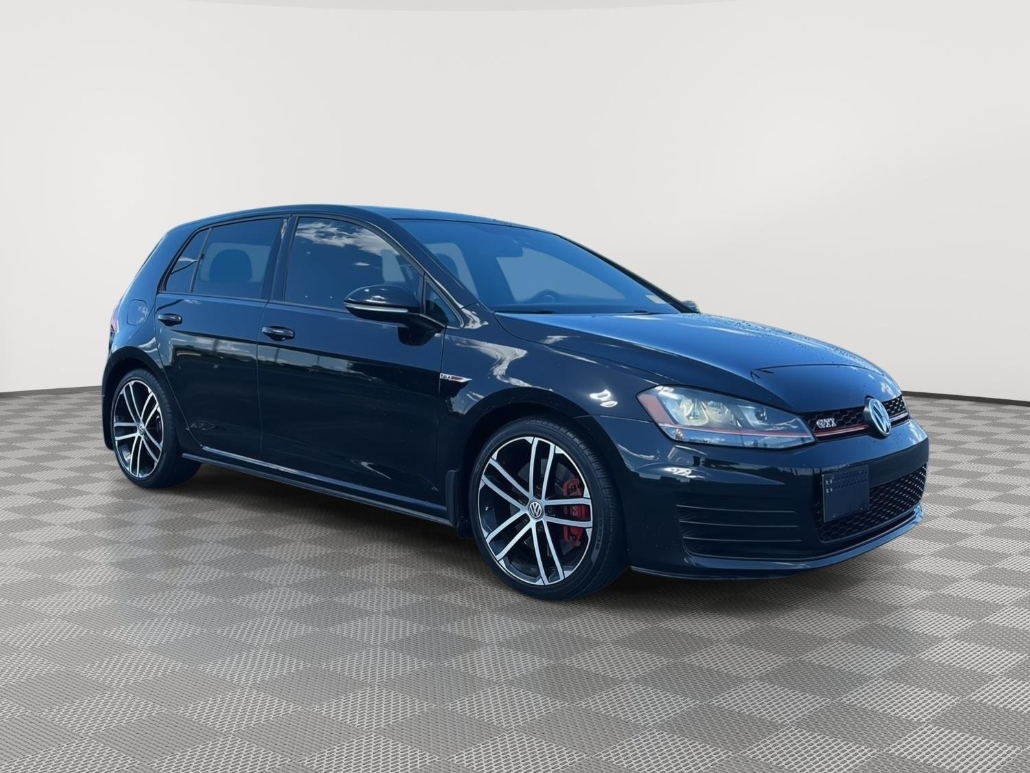 2017 Volkswagen Golf GTI 2.0T Sport 4-door DSG's photo
