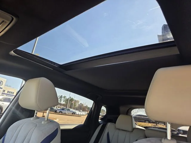 New 2026 Platinum White Pearl Acura w/A-Spec Package image 9