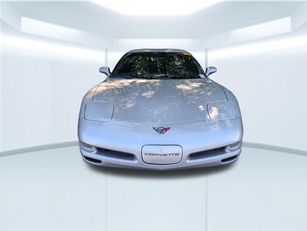 Used 2004 Silver Chevrolet Base image 5