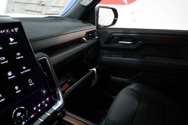 2026 GMC Yukon XL Denali - Photo 32