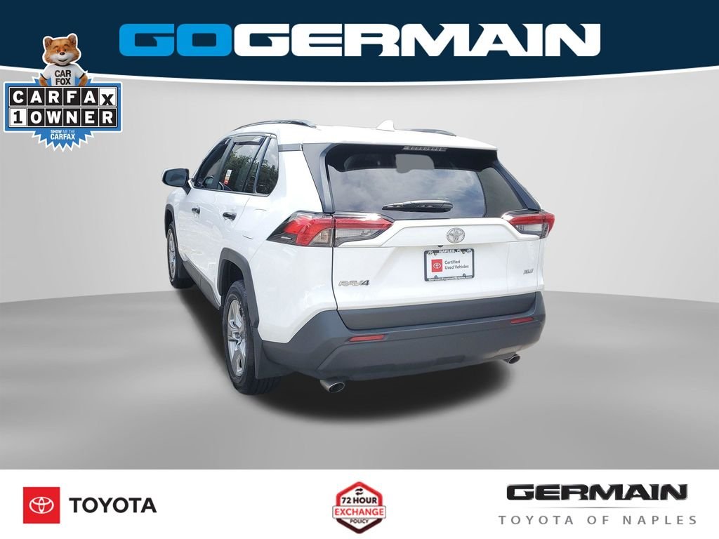 Used 2025 White Toyota XLE image 11