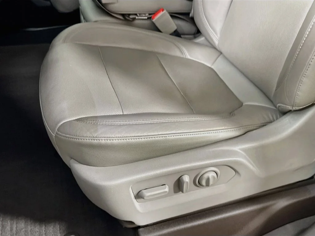 Used 2019 Silver Chevrolet LTZ image 22