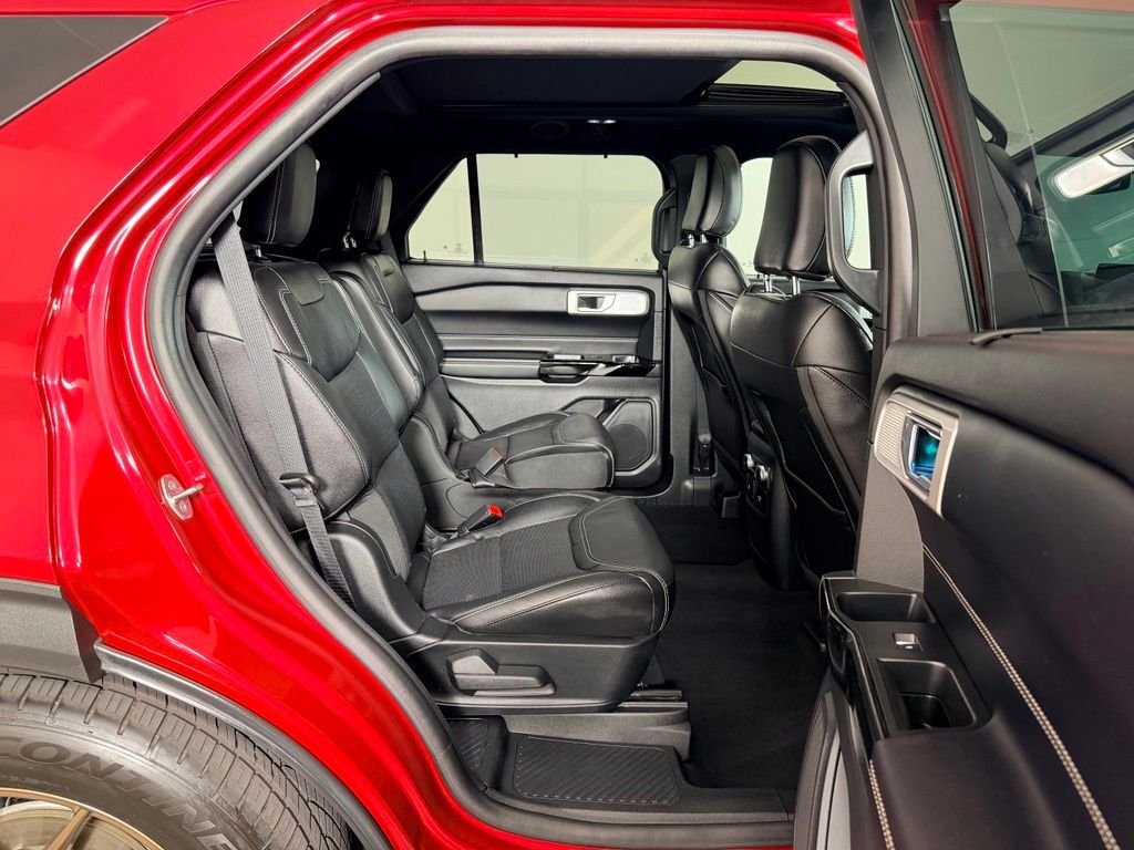 Used 2021 Red Ford ST image 30