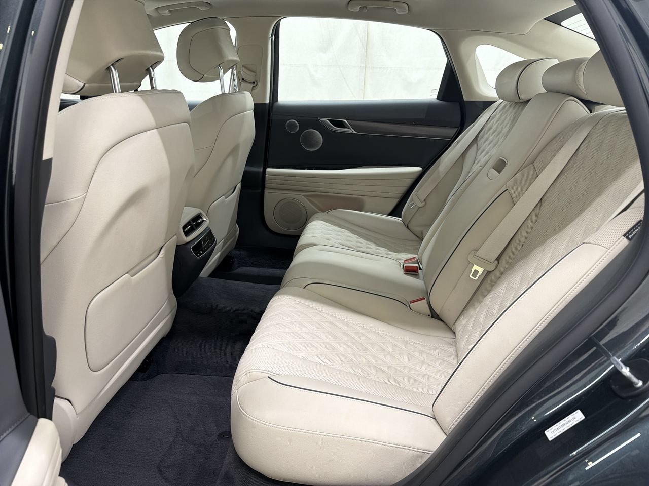 Certified Used 2024 Hallasan Green Genesis 3.5T Sport image 19