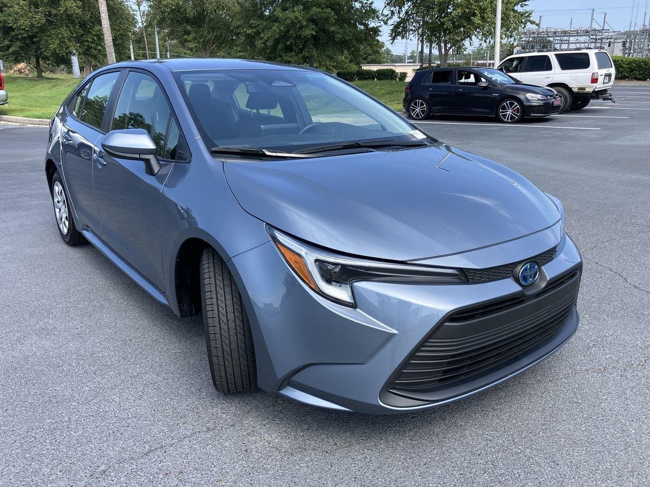 Used 2025 Blue (Celestite) Toyota Hybrid LE image 7