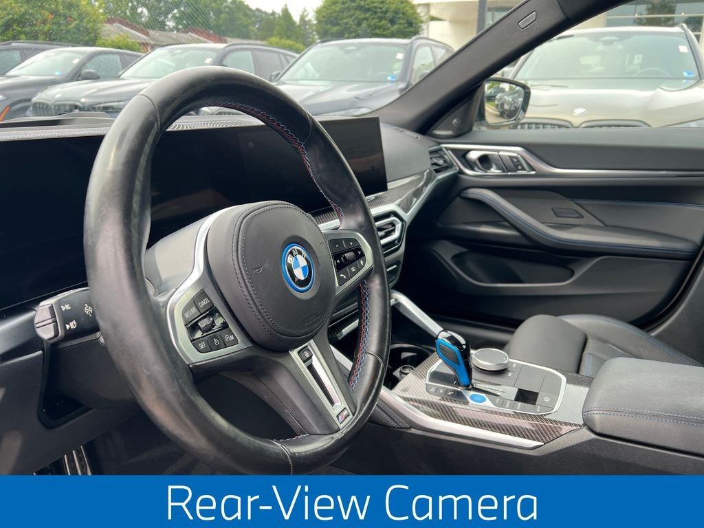 Used 2023 White BMW M50 image 9